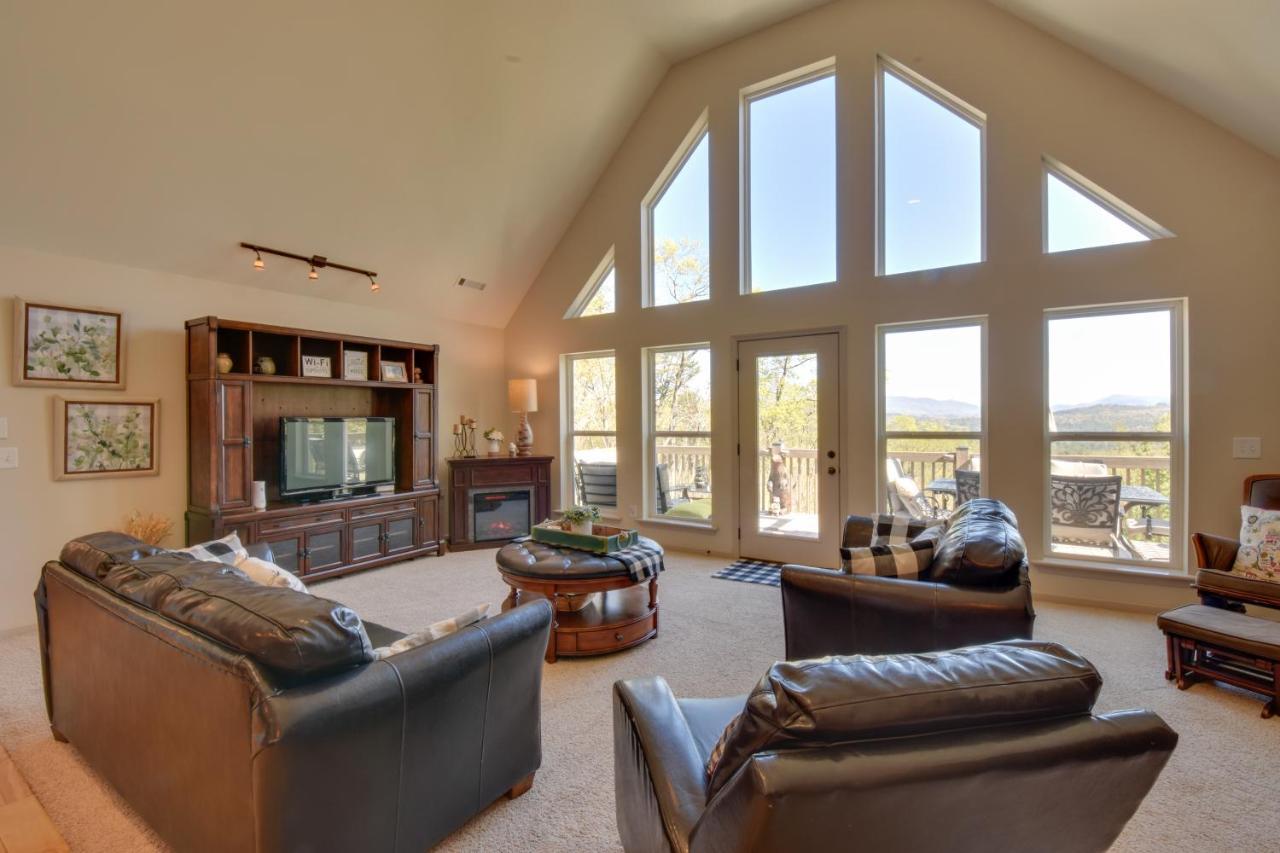 Lakemont Retreat Game Room, Hot Tub, And Mtn Views! Extérieur photo