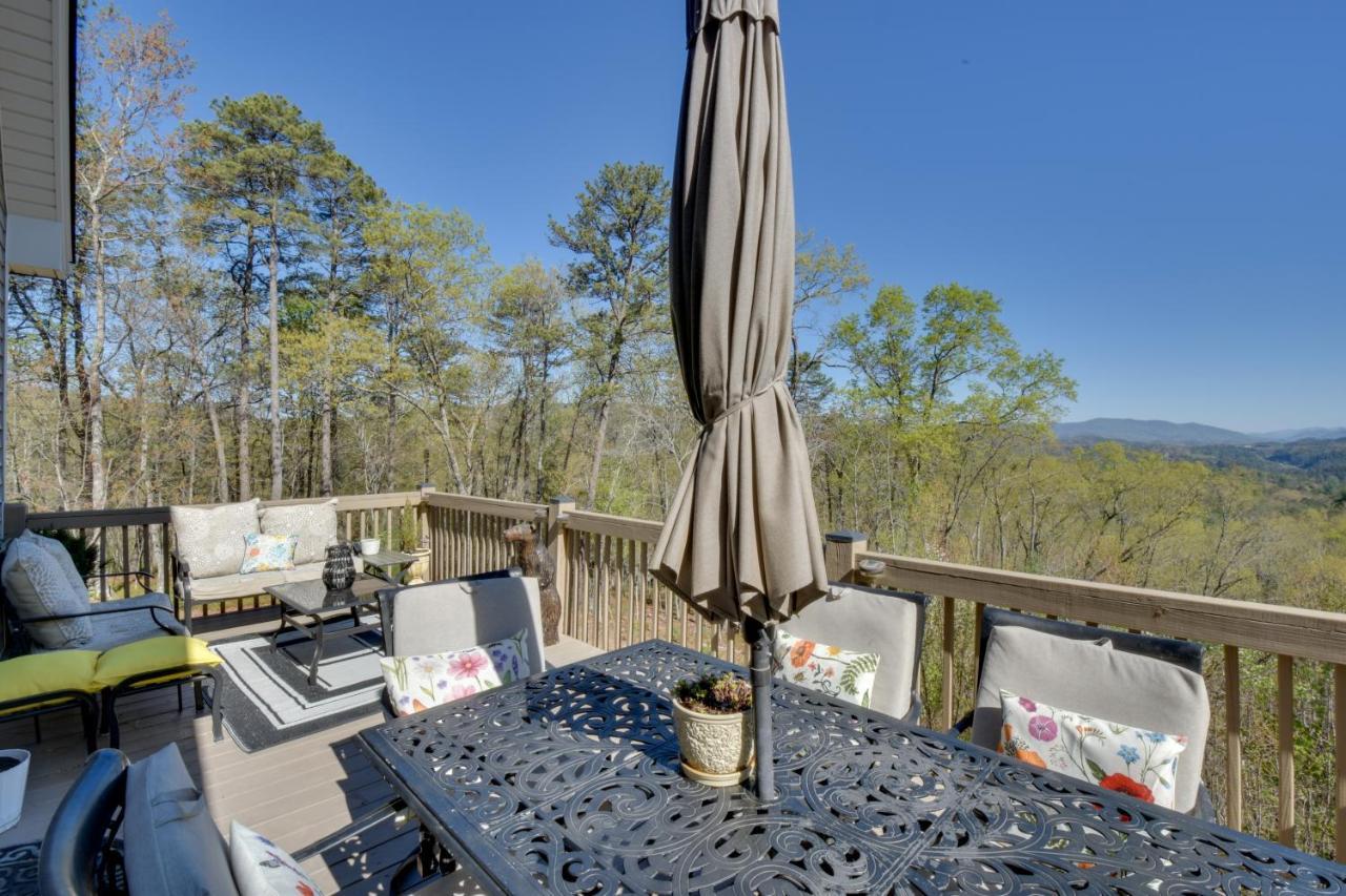 Lakemont Retreat Game Room, Hot Tub, And Mtn Views! Extérieur photo
