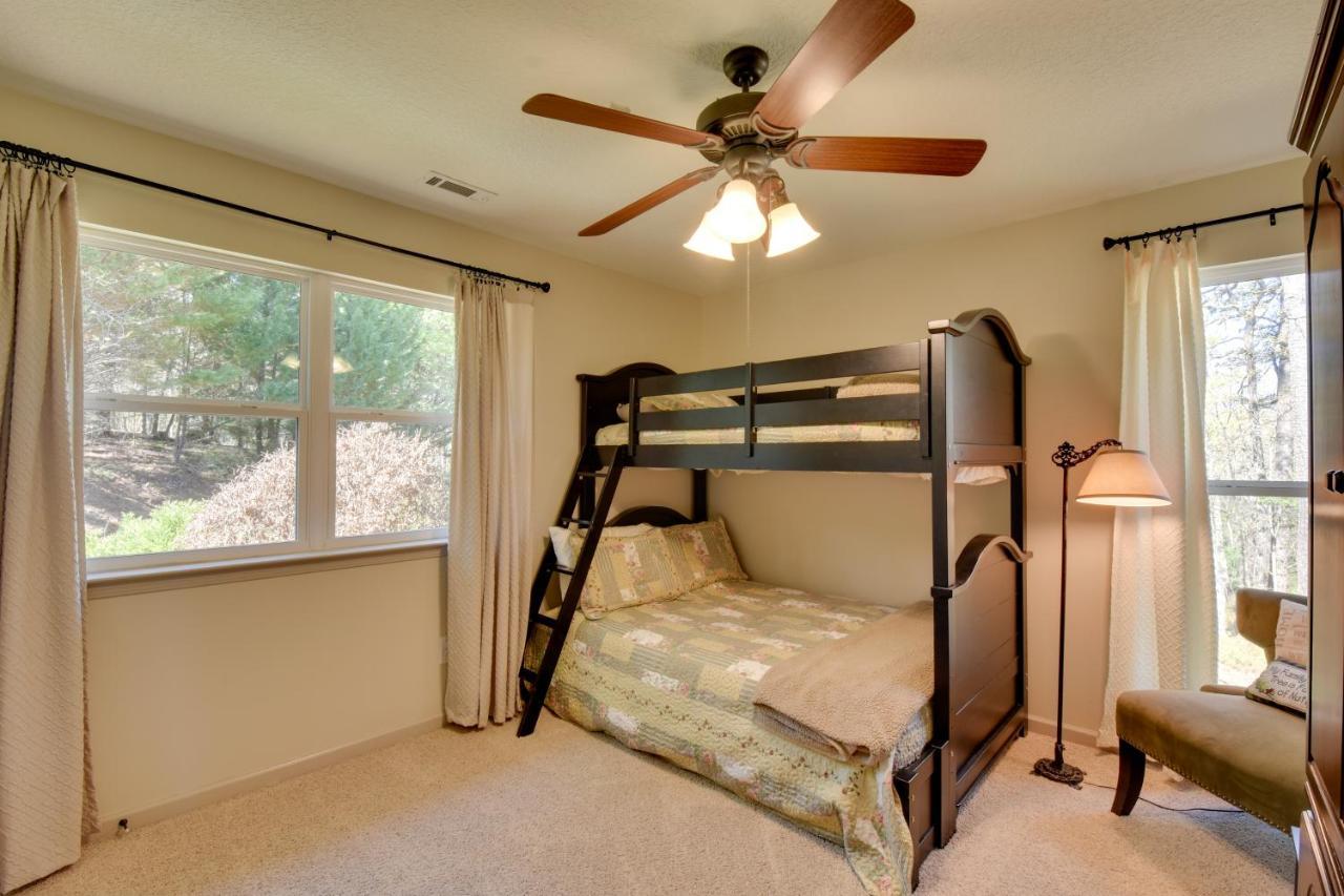 Lakemont Retreat Game Room, Hot Tub, And Mtn Views! Extérieur photo