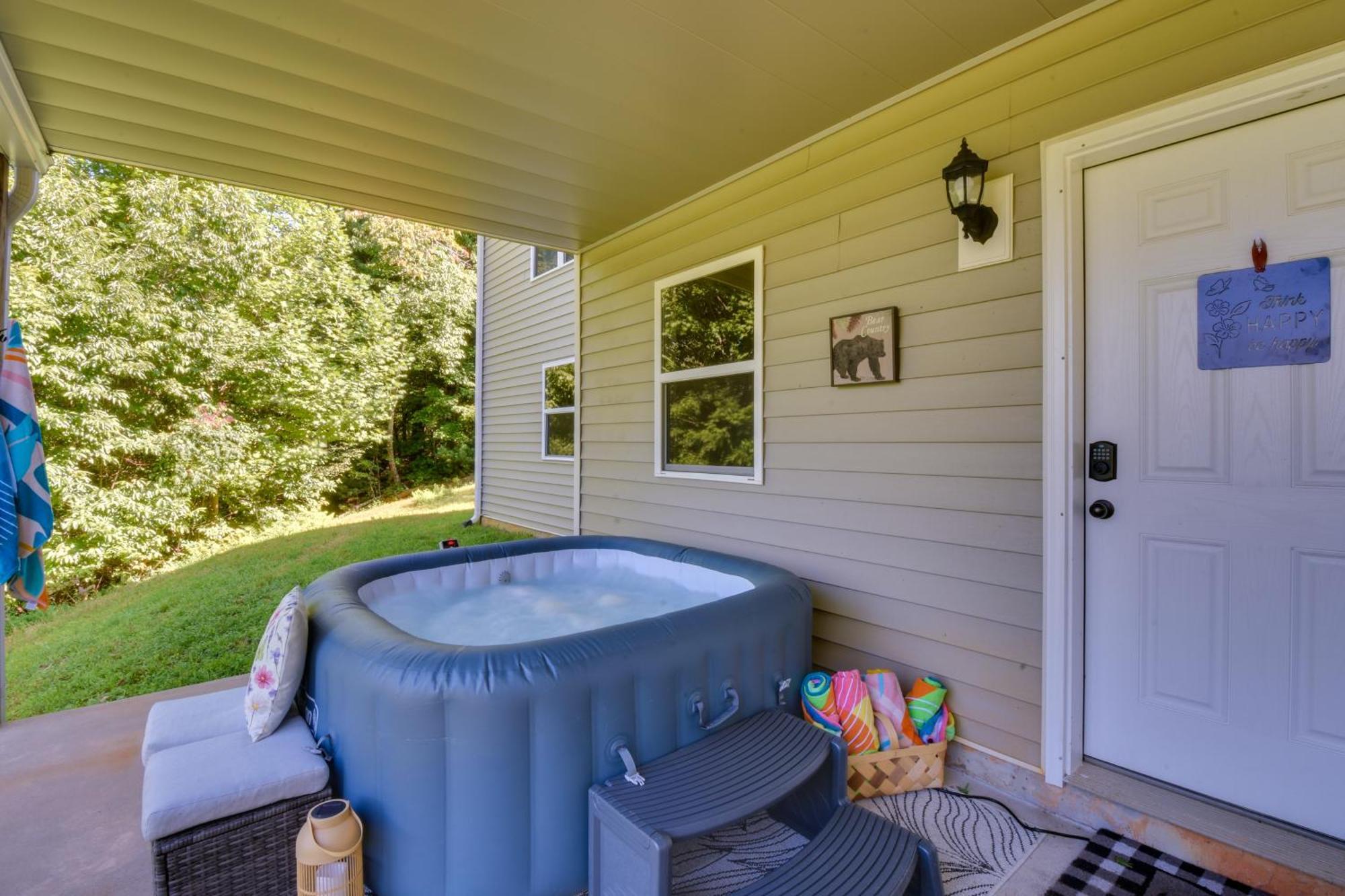 Lakemont Retreat Game Room, Hot Tub, And Mtn Views! Extérieur photo
