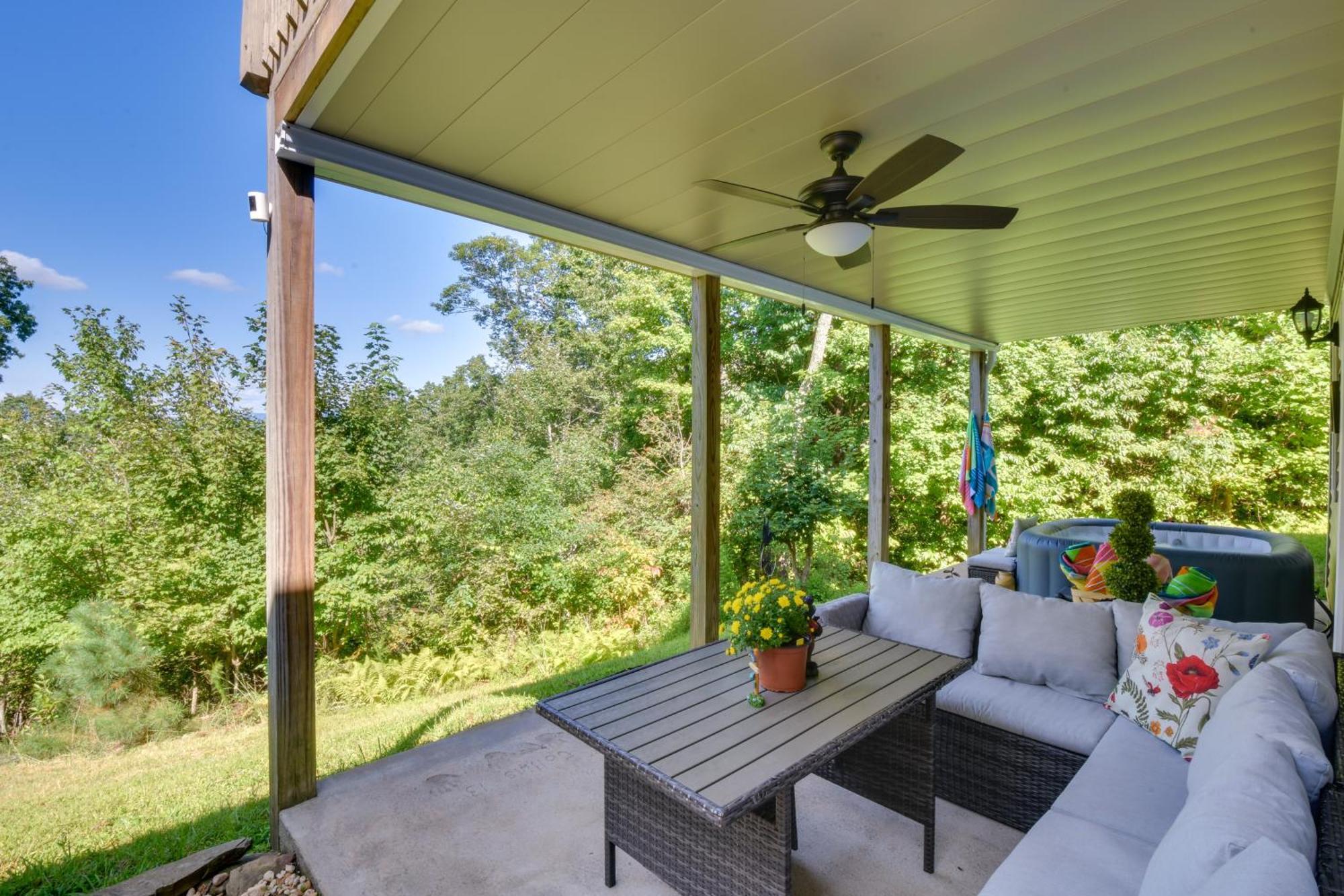 Lakemont Retreat Game Room, Hot Tub, And Mtn Views! Extérieur photo